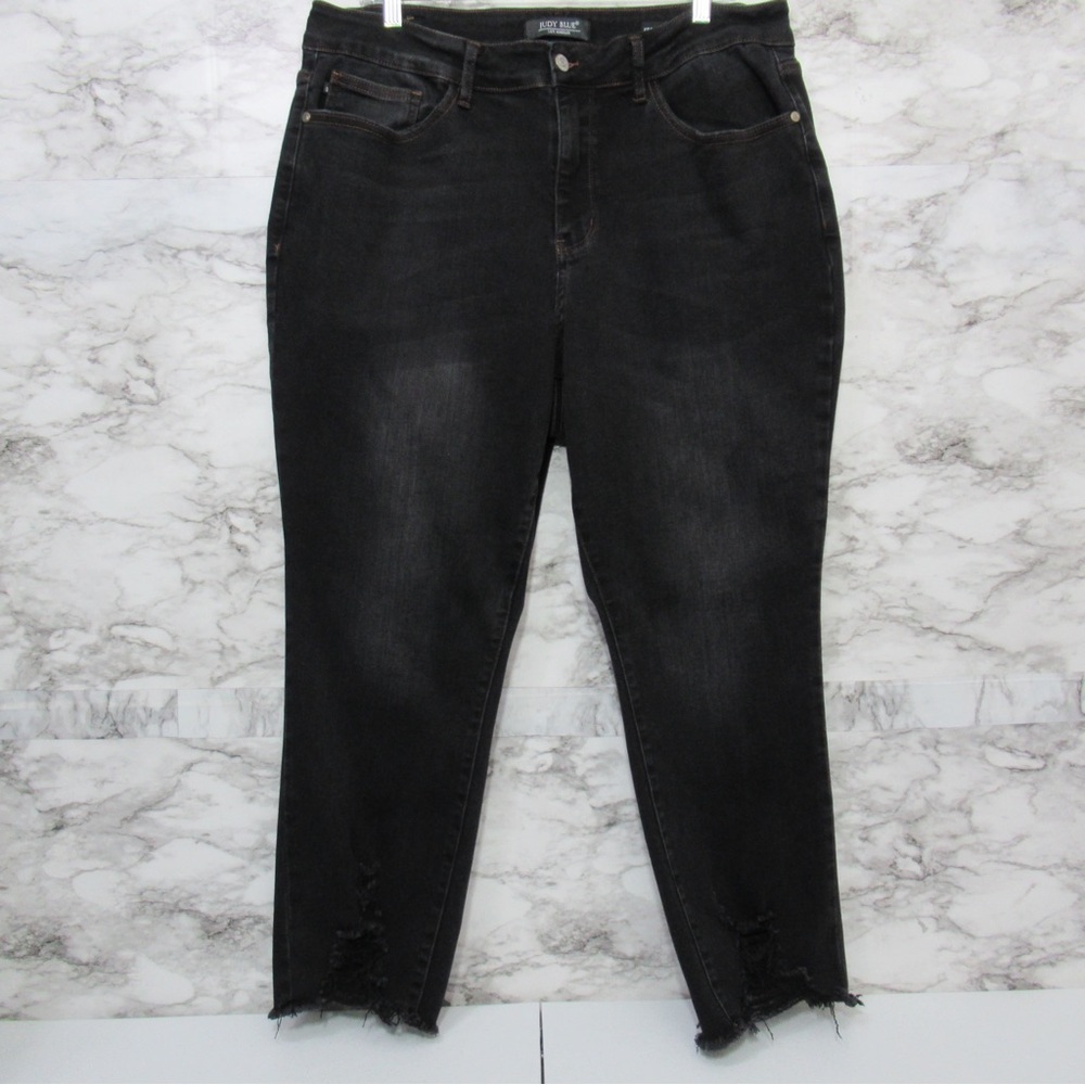 Judy Blue Washed Black Straight Leg Jeans with Frayed Hem